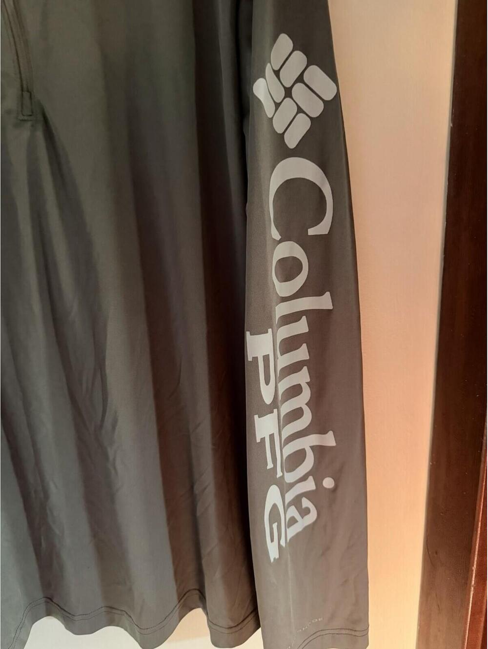 2XL - Men - Columbia PFG Quarter-Zip Long Sleeve Shirt - Picture 3 of 5